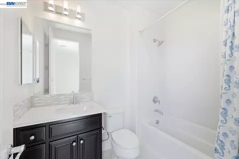Bath - 3895 Camino Loop, Dublin, CA 94568 photo 1 of 8