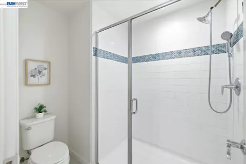Bath - 3895 Camino Loop, Dublin, CA 94568 photo 7 of 8