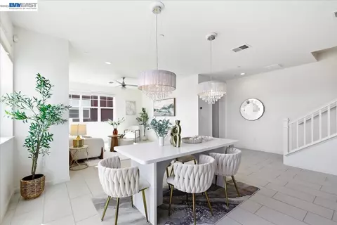 Dining - 3895 Camino Loop, Dublin, CA 94568 photo 5 of 7