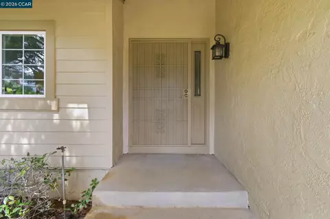 Entry Way - 2942 Miller Dr, Fairfield, CA 94534 photo 1 of 1