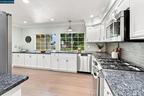 Kitchen - 2942 Miller Dr, Fairfield, CA 94534 photo 3 of 3