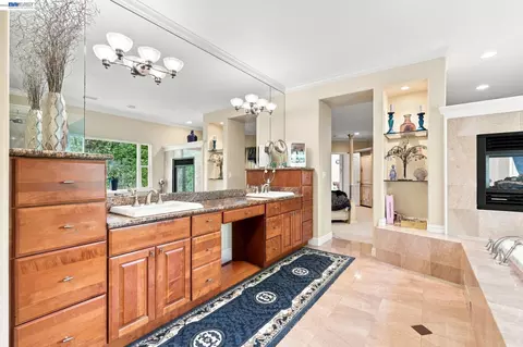 Bath - 1769 Carmel Ct, Fairview, CA 94541 photo 5 of 8