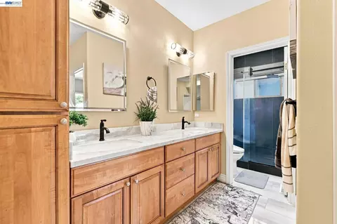 Bath - 1769 Carmel Ct, Fairview, CA 94541 photo 8 of 8