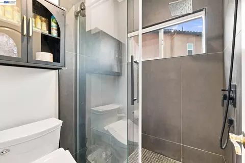 Bath - 1769 Carmel Ct, Fairview, CA 94541 photo 4 of 8