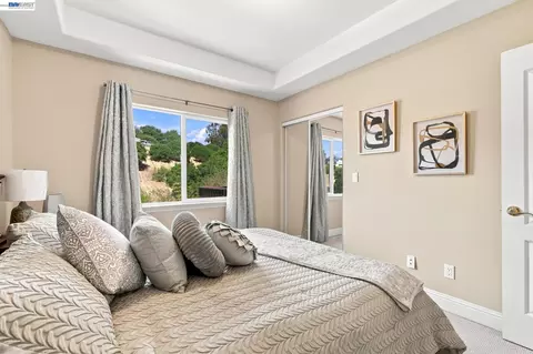 Bedroom - 1769 Carmel Ct, Fairview, CA 94541 photo 8 of 10