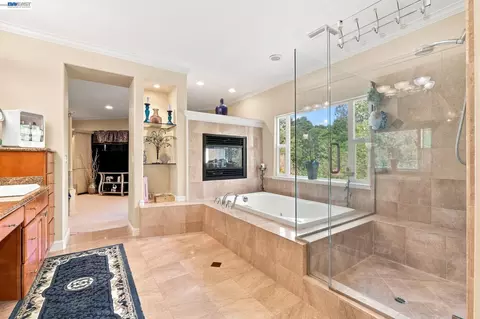 Bath - 1769 Carmel Ct, Fairview, CA 94541 photo 7 of 8
