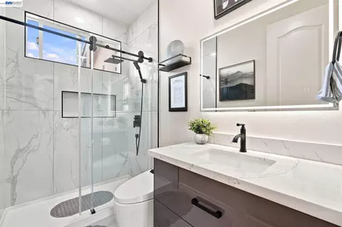 Bath - 1769 Carmel Ct, Fairview, CA 94541 photo 2 of 8