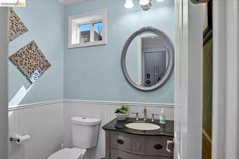 Bath - 653 Bouma Ln, Ripon, CA 95366 photo 1 of 1