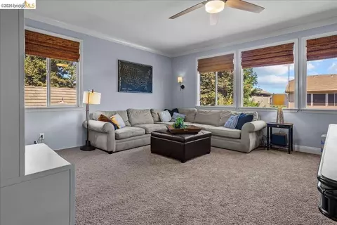 Living - 653 Bouma Ln, Ripon, CA 95366 photo 3 of 3