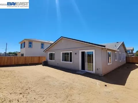 296 Colfax Ln, Oakley, CA 94561 photo 2