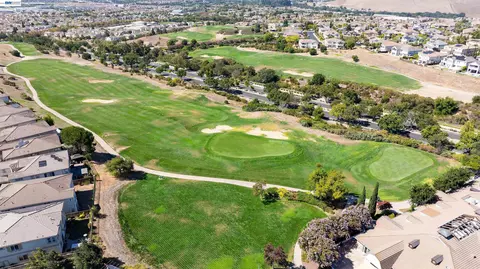 View/Area - 4951 Grayhawk Ct, Dublin, CA 94568 photo 6 of 8