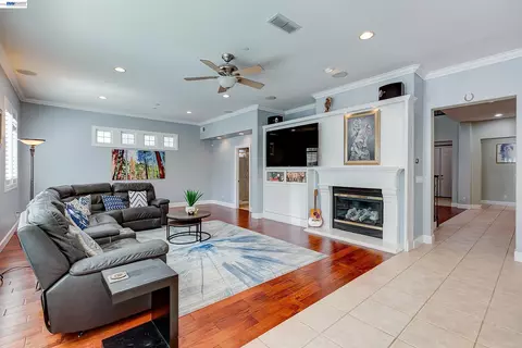Other - 4951 Grayhawk Ct, Dublin, CA 94568 photo 3 of 15