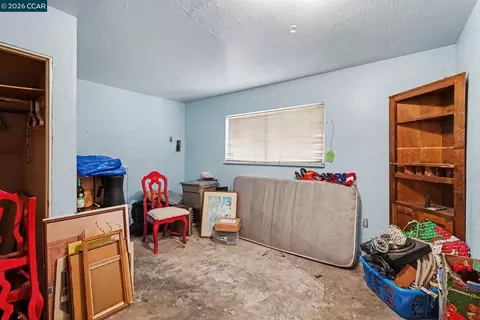 Bedroom - 1318 Potter St, Martinez, CA 94553 photo 4 of 4