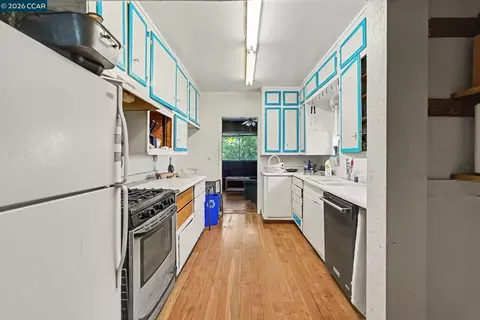 Other - 1318 Potter St, Martinez, CA 94553 photo 3 of 4