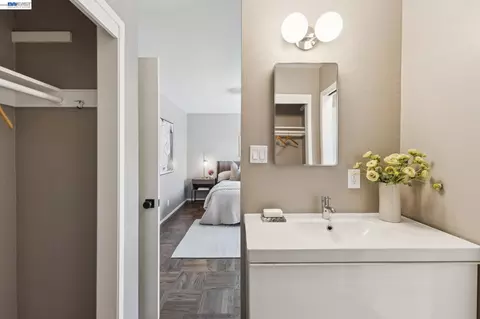 Other - 433 Kitty Hawk Rd, Alameda, CA 94501 photo 4 of 6