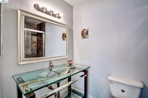 Bath - 2511 Mistletoe Dr, Hayward, CA 94545 photo 1 of 3