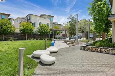 Exterior - 5915 Abbott St, Dublin, CA 94568 photo 11 of 23