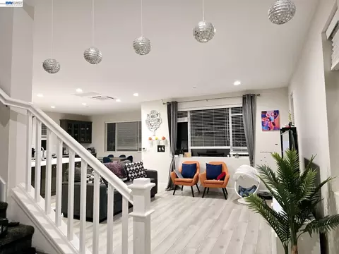Entry Way - 5915 Abbott St, Dublin, CA 94568 photo 5 of 5