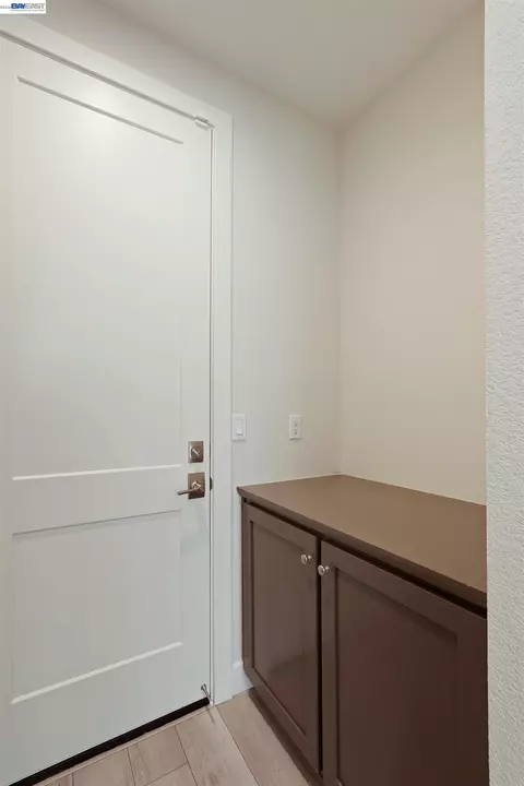 Entry Way - 5915 Abbott St, Dublin, CA 94568 photo 6 of 6