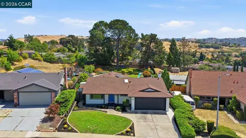 View/Area - 824 Coral Dr, Rodeo, CA 94572 photo 3 of 3