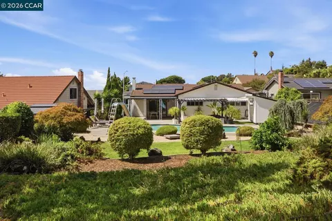 Exterior - 824 Coral Dr, Rodeo, CA 94572 photo 13 of 16