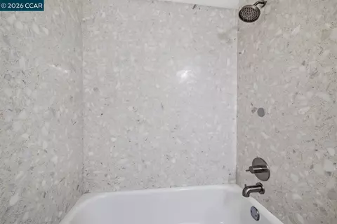 Bath - 824 Coral Dr, Rodeo, CA 94572 photo 4 of 4