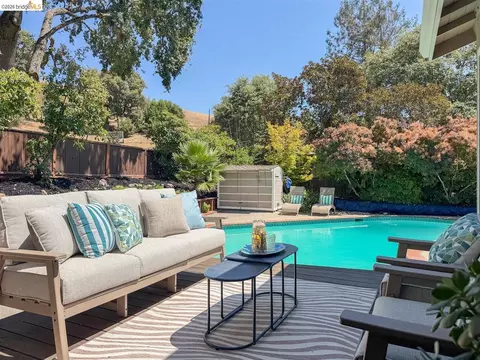 Exterior - 1235 Larch Ave, Moraga, CA 94556 photo 3 of 10