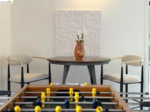 Dining - 1235 Larch Ave, Moraga, CA 94556 photo 6 of 6