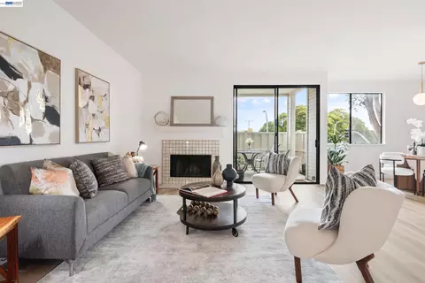 3773 Stoneglen, Richmond, CA 94806