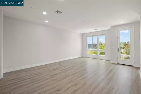 Living - 3909 Eminence St, Dublin, CA 94568 photo 1 of 4