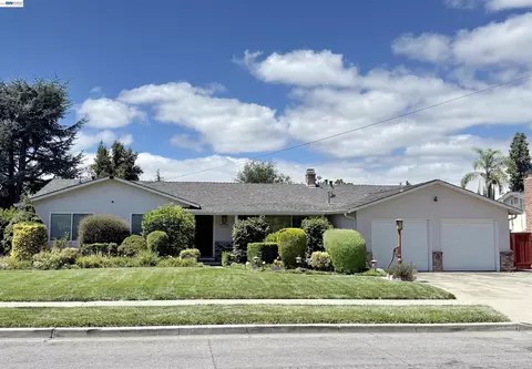 41717 Covington Dr, Fremont, CA 94539