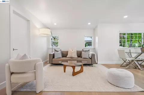 Living - 1764 3rd Ave, Walnut Creek, CA 94597 photo 5 of 7