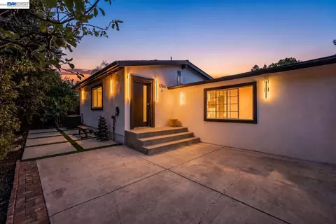 Exterior - 1764 3rd Ave, Walnut Creek, CA 94597 photo 11 of 12