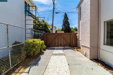 Exterior - 321 Escobar St, Martinez, CA 94553 photo 10 of 11