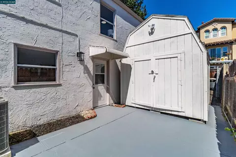 Exterior - 321 Escobar St, Martinez, CA 94553 photo 9 of 11
