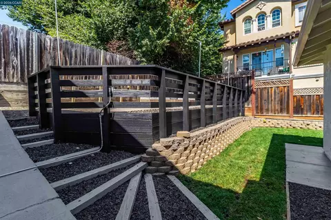 Exterior - 321 Escobar St, Martinez, CA 94553 photo 3 of 11