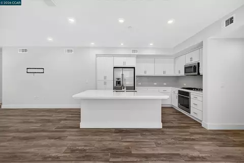 Other - 5830 Midnight Pl #D, Dublin, CA 94568 photo 7 of 27