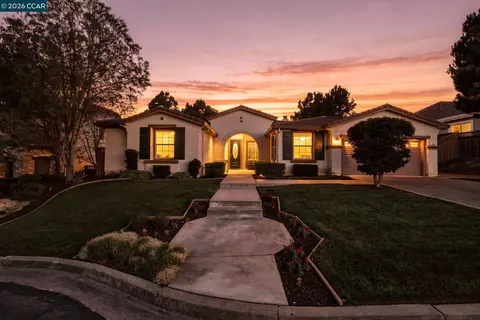 Exterior - 2509 Marshfield Rd, Vallejo, CA 94591 photo 2 of 9