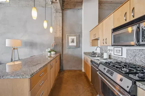 Kitchen - 201 4th St #406, Oakland, CA 94607 photo 1 of 5