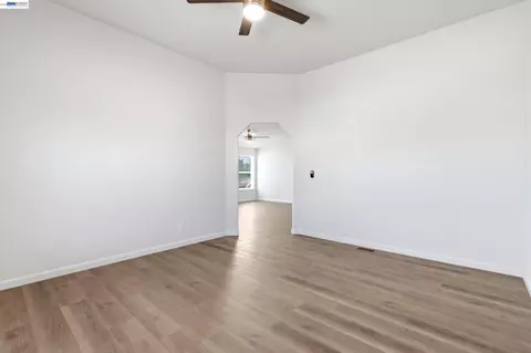 Living - 4437 W Grayson, Modesto, CA 95358 photo 5 of 7
