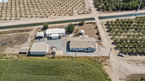 View/Area - 4437 W Grayson, Modesto, CA 95358 photo 2 of 6