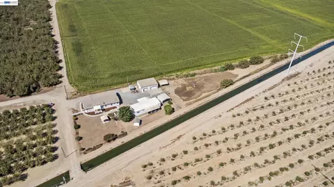 View/Area - 4437 W Grayson, Modesto, CA 95358 photo 5 of 6