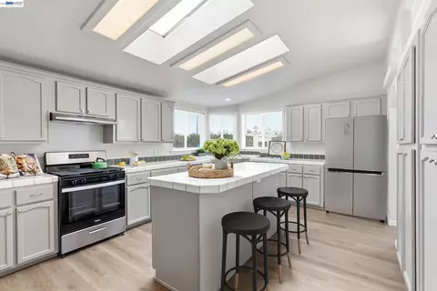 Kitchen - 4437 W Grayson, Modesto, CA 95358 photo 1 of 4