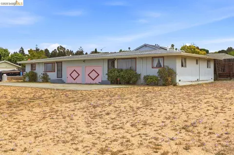 Other - 207 Holly St, Vallejo, CA 94589 photo 4 of 7