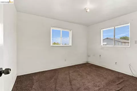 Bedroom - 207 Holly St, Vallejo, CA 94589 photo 5 of 6