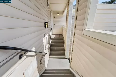Entry Way - 4536 Melody Dr #D, Concord, CA 94521 photo 7 of 7