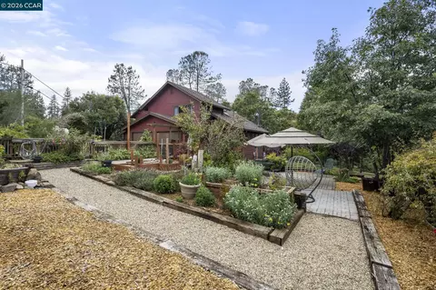 Exterior - 5184 Darby Russell Rd, Murphys, CA 95247 photo 4 of 14