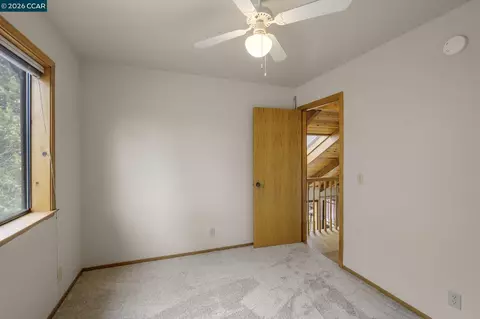 Bedroom - 5184 Darby Russell Rd, Murphys, CA 95247 photo 5 of 6