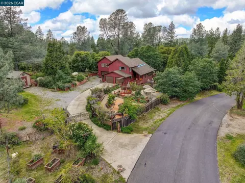 View/Area - 5184 Darby Russell Rd, Murphys, CA 95247 photo 1 of 4