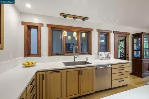 Kitchen - 5184 Darby Russell Rd, Murphys, CA 95247 photo 4 of 7